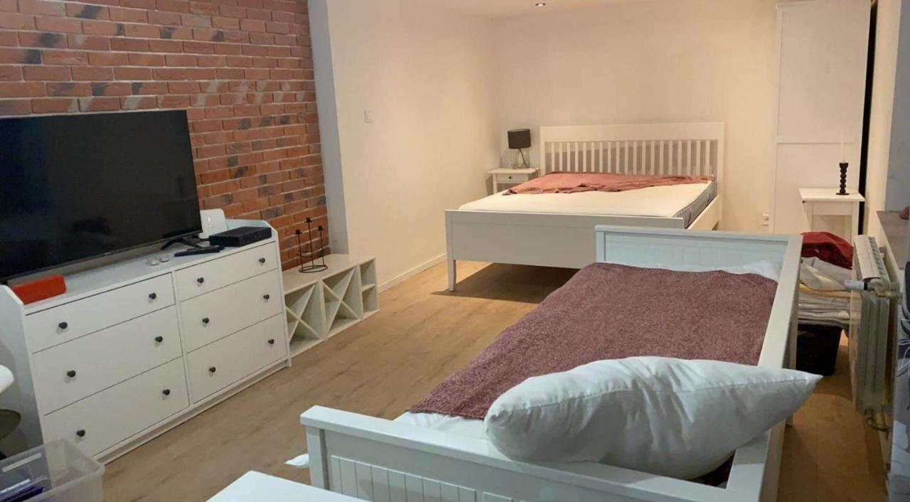 Brick Apartment Zsolna Kültér fotó